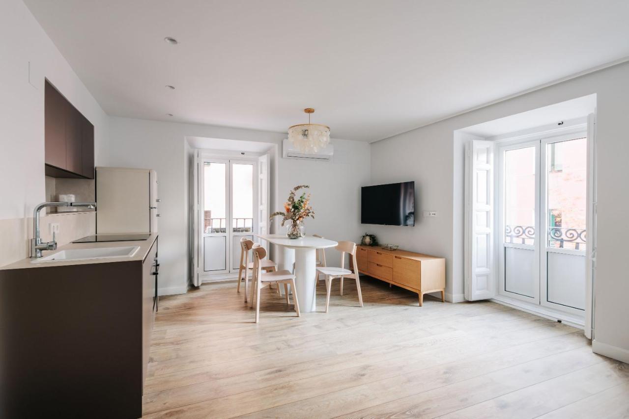 Beautiful Apartment In The Heart Of Madrid Buitenkant foto
